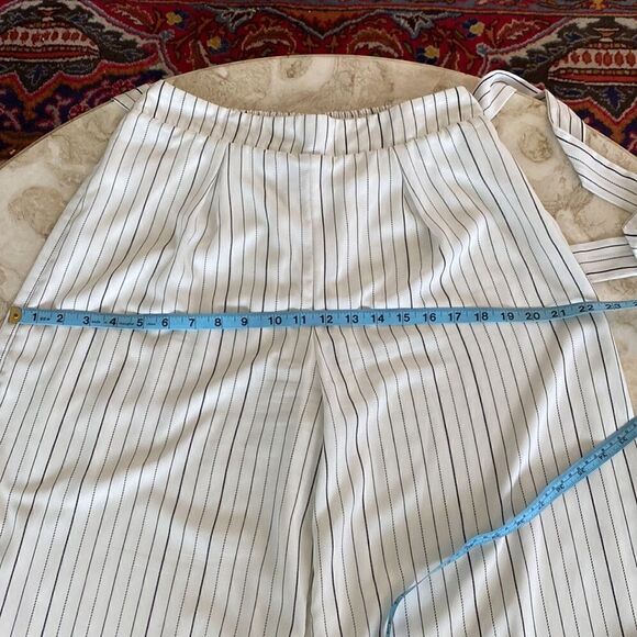 Design Lab White Black Pinstripe Wide Leg Pants - Picture 9 of 12